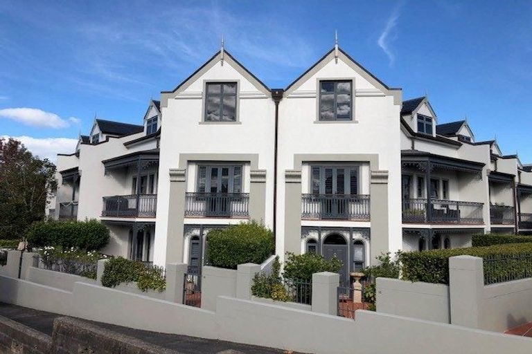 Photo of property in 14/177 Hurstmere Road, Takapuna, Auckland, 0622