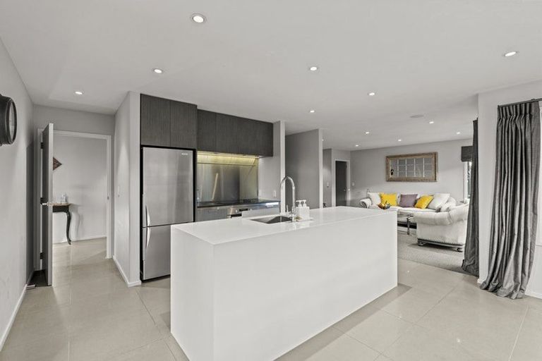 Photo of property in 42 The Runway, Wigram, Christchurch, 8042