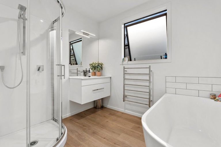 Photo of property in Northlake, 25 Cairnmuir Street, Wanaka, 9305