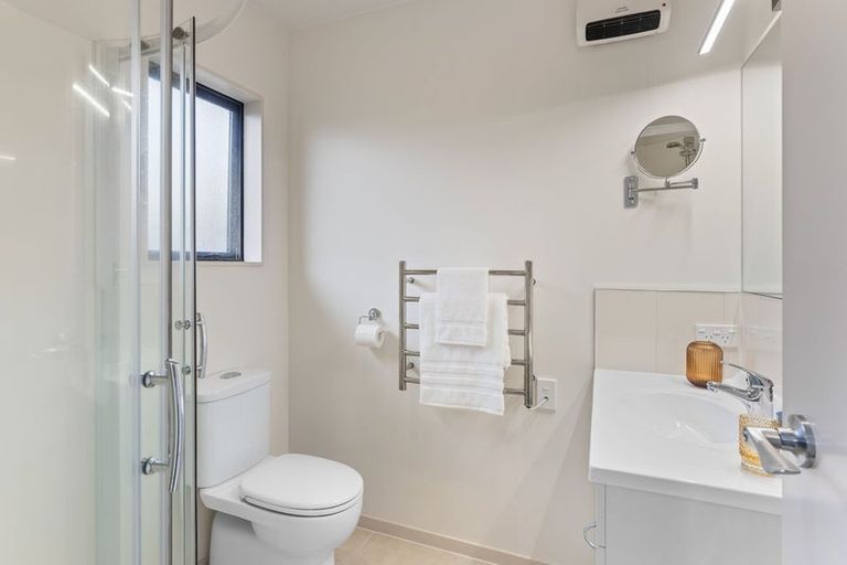 Photo of property in 193b Tutere Street, Waikanae Beach, Waikanae, 5036