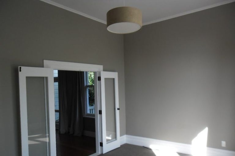 Photo of property in 8 Boston Terrace, Aro Valley, Wellington, 6021