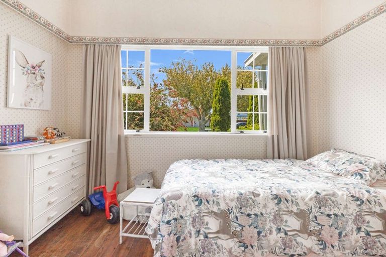 Photo of property in 21 Portia Street, Stratford, 4332