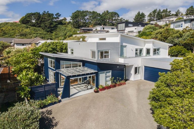 Photo of property in 7 Winsley Terrace, Churton Park, Wellington, 6037