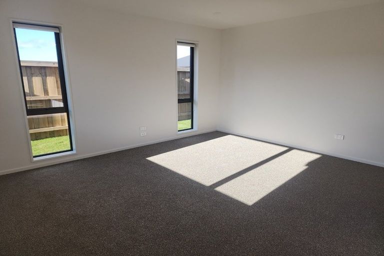 Photo of property in 5a Yates Place, Amberley, 7410