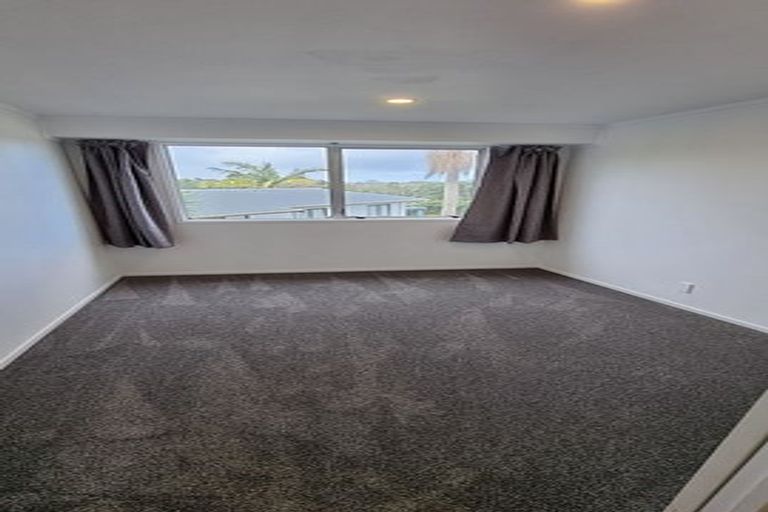Photo of property in 1/7 Branston Avenue, Browns Bay, Auckland, 0630