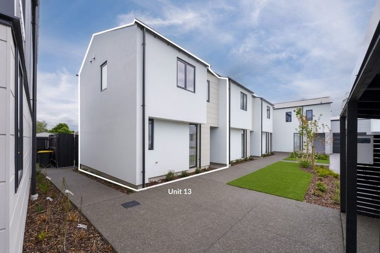 Photo of property in 3/55 Marshland Road, Shirley, Christchurch, 8061