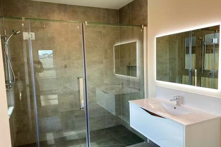 Photo of property in 19a Lewis Crescent, Rolleston, 7614