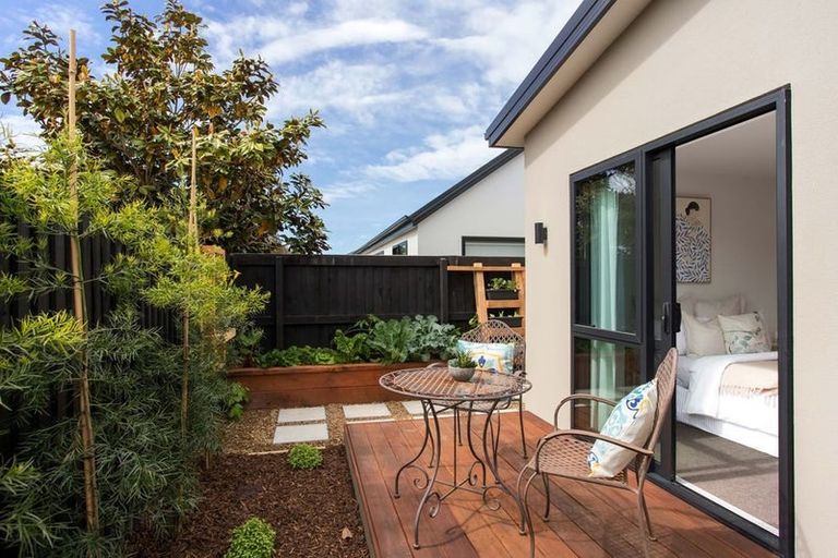 Photo of property in 16 Coupling Close, Prebbleton, 7604