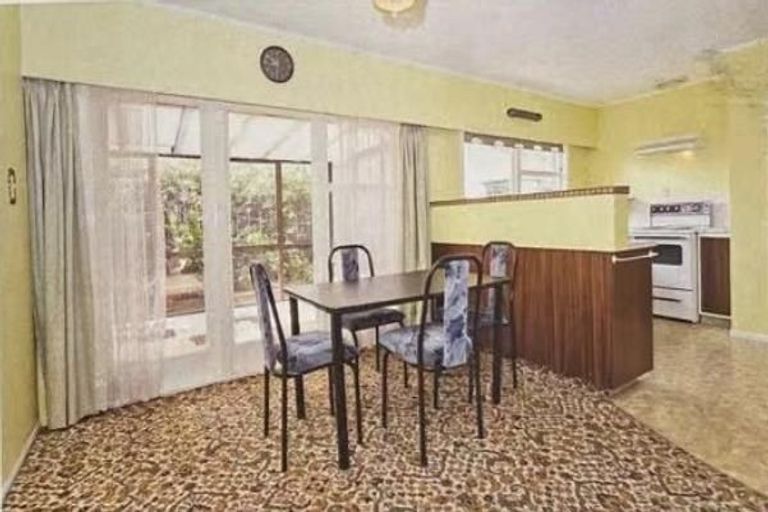 Photo of property in 2/56 Great South Road, Papatoetoe, Auckland, 2025