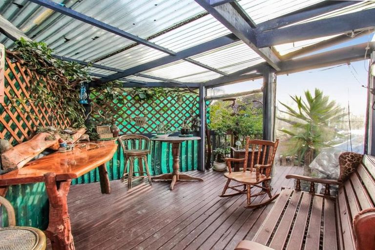 Photo of property in 39 Chamari Close, Titirangi, Auckland, 0604