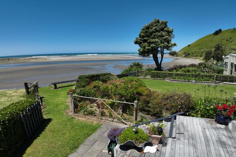 Photo of property in 7 Oraka Road, Mahia, Nuhaka, 4198