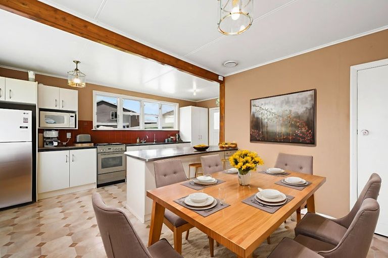 Photo of property in 4 Butler Place, Fairfield, Hamilton, 3214