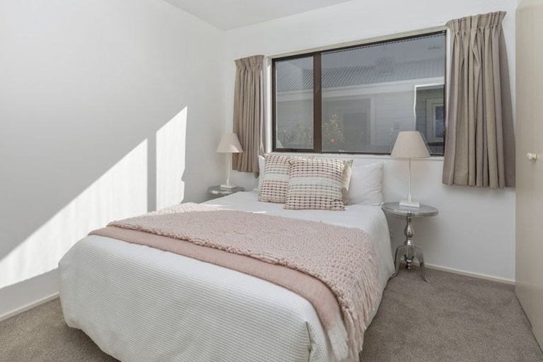 Photo of property in 2/11 Duncan Street, Sumner, Christchurch, 8081