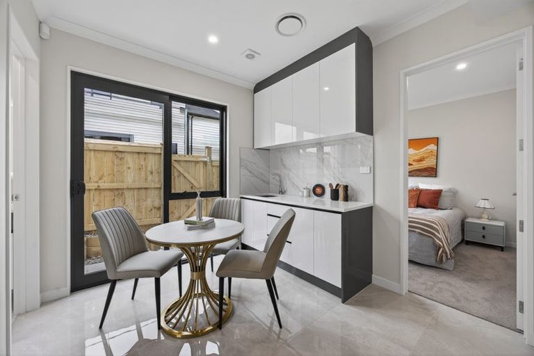 Photo of property in 2 Ballyalton Crescent, Flat Bush, 2019