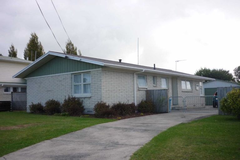 Photo of property in 37 Lewis Street, Glenview, Hamilton, 3206