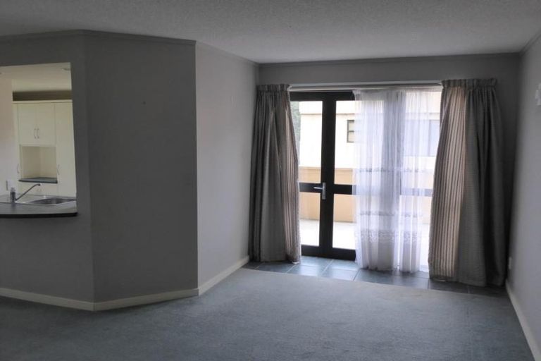 Photo of property in 566j Adelaide Road, Berhampore, Wellington, 6023