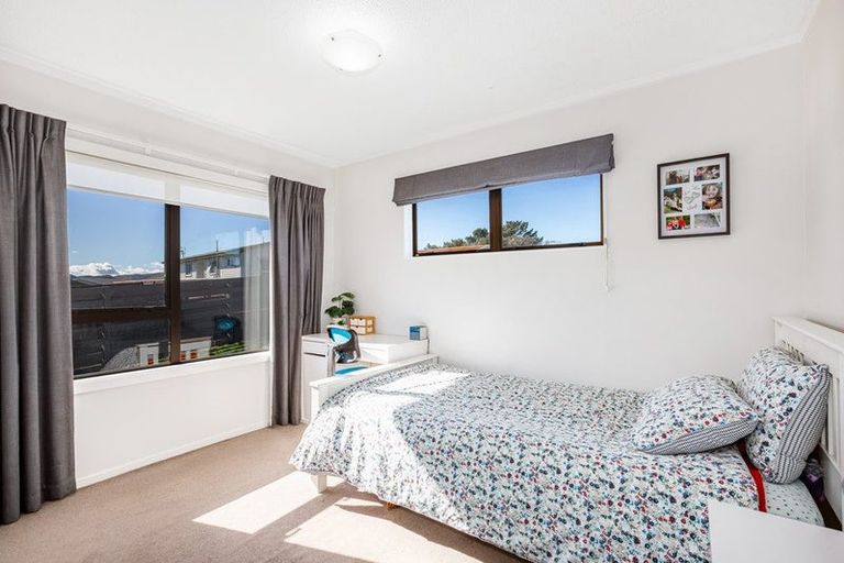 Photo of property in 8 Outram Grove, Kelson, Lower Hutt, 5010