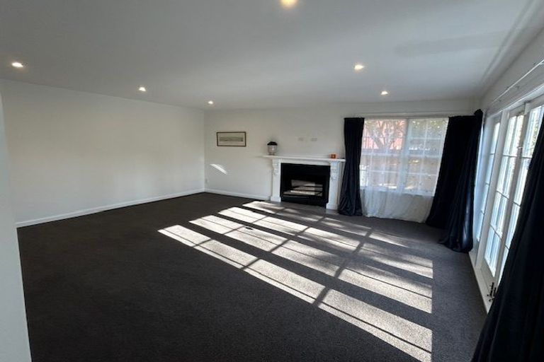 Photo of property in 68 Innes Road, St Albans, Christchurch, 8052