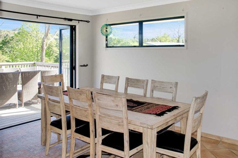 Photo of property in 15 Calla Street, Maungaturoto, 0520