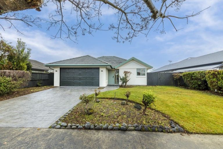 Photo of property in 5 Bering Street, Northwood, Christchurch, 8051