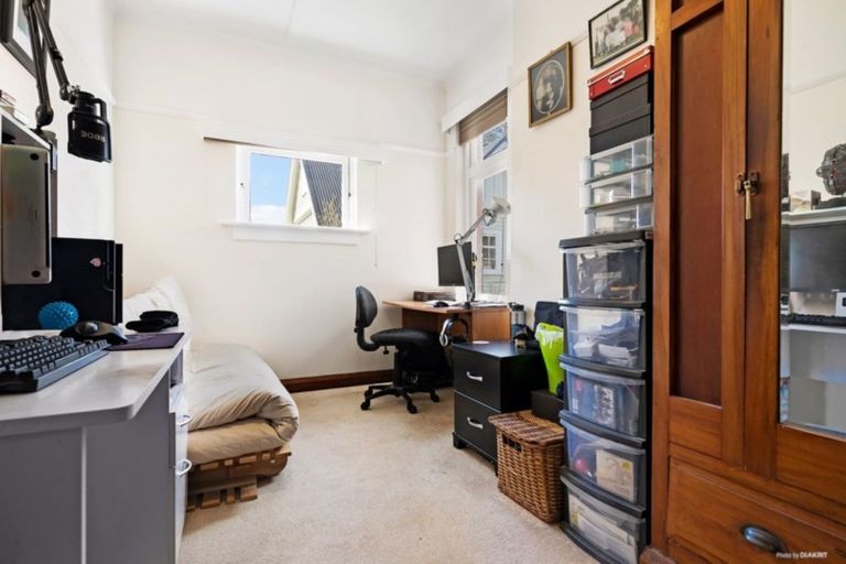 Photo of property in 1u3 Moncrieff Street, Mount Victoria, Wellington, 6011
