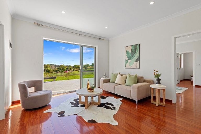 Photo of property in 73 Ashwood Avenue, Dairy Flat, Albany, 0792