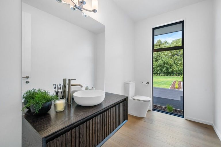 Photo of property in 21 Classiebawn Lane, Prebbleton, 7676