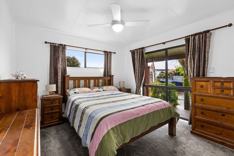 Photo of property in 38 Allens Lane, Clive, 4102