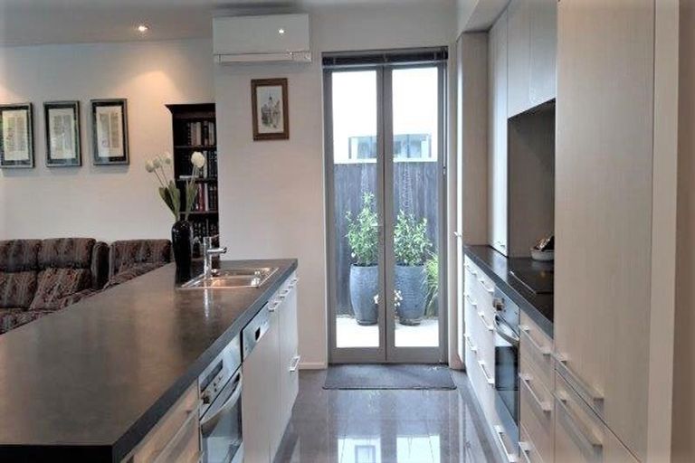 Photo of property in 11 Riverbank Road, Northwood, Christchurch, 8051