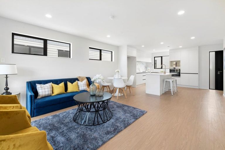 Photo of property in 28c Cape Road, Mangere, Auckland, 2022