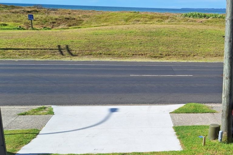 Photo of property in 930c Papamoa Beach Road, Papamoa Beach, 3118