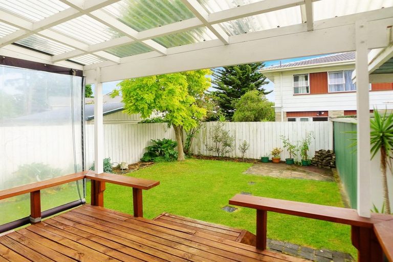Photo of property in 1/43 Rimu Street, New Lynn, Auckland, 0600
