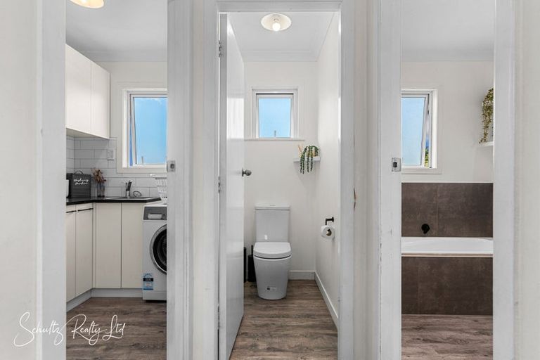 Photo of property in 194 Heatley Road, Whakapirau, Maungaturoto, 0583