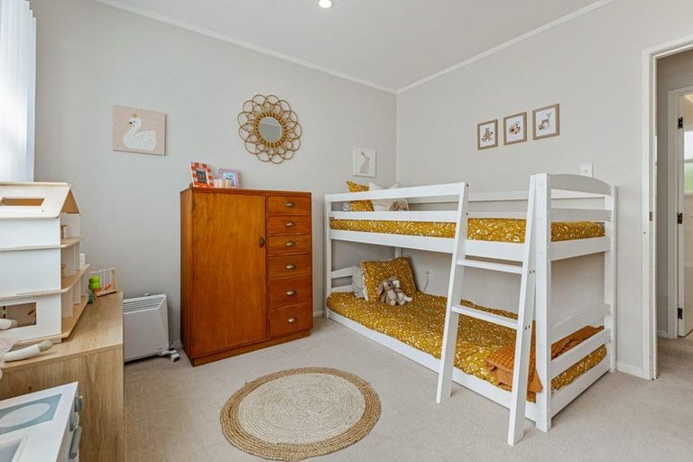 Photo of property in 39 Keegan Drive, Massey, Auckland, 0614