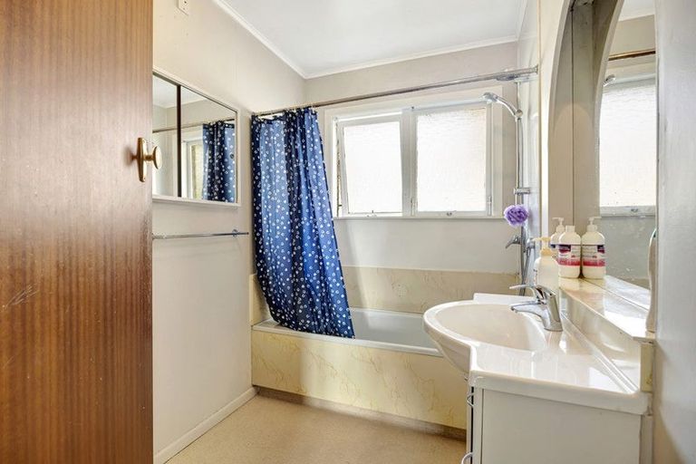 Photo of property in 20 Acacia Crescent, Glenview, Hamilton, 3206