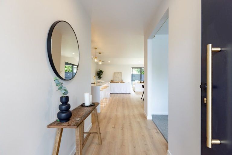 Photo of property in 32a Richmond Street, Cambridge, 3434