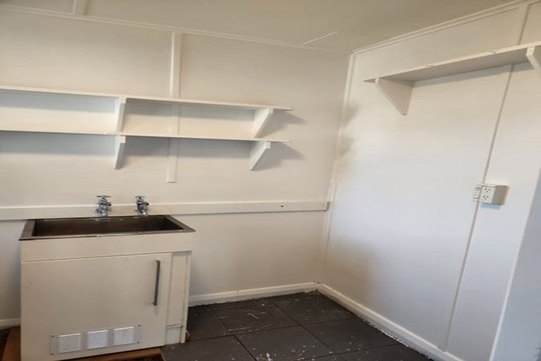 Photo of property in 36 Harris Street, Naenae, Lower Hutt, 5011