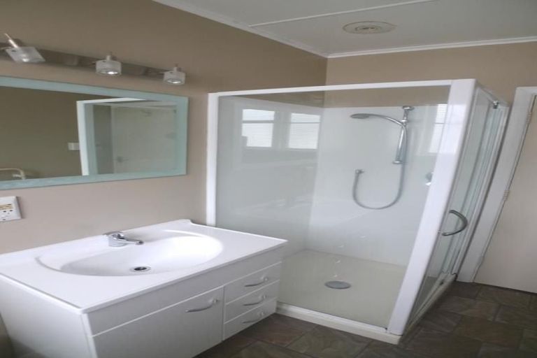 Photo of property in 50 Ellesmere Avenue, Miramar, Wellington, 6022