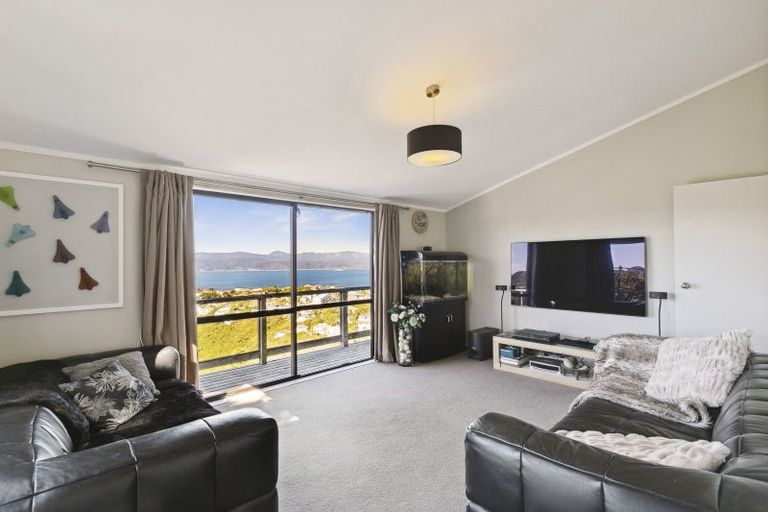 Photo of property in 1/104-106 Madras Street, Khandallah, Wellington, 6035