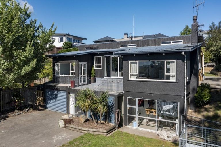 Photo of property in 1 Fleming Road, Waipukurau, 4200