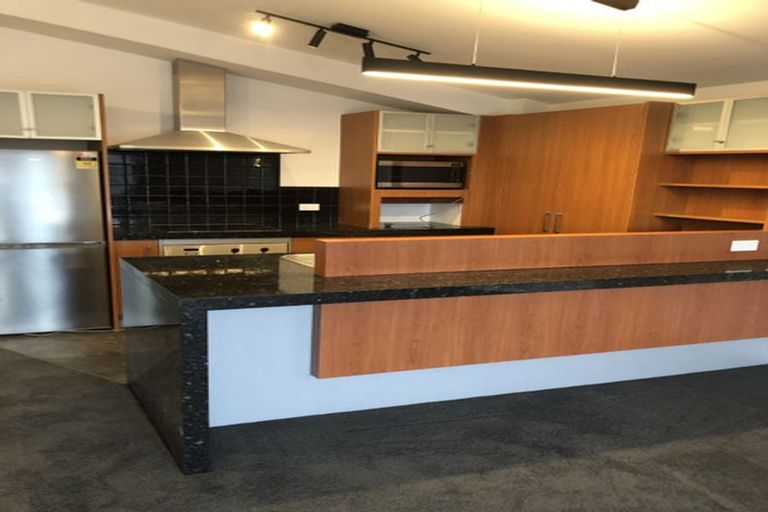 Photo of property in 99c Victoria Street, Hamilton Central, Hamilton, 3204