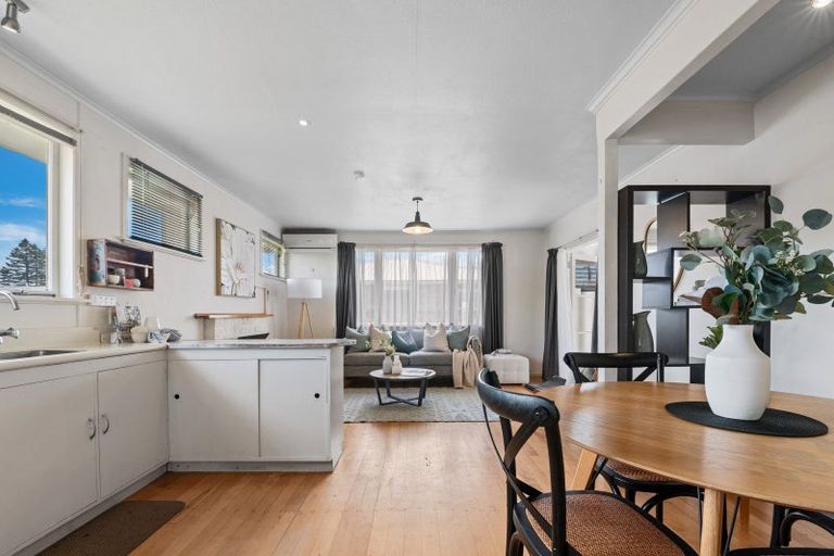Photo of property in 13 Iles Road, Lynmore, Rotorua, 3010