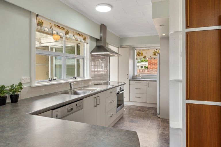Photo of property in 8 Esperance Street, St Albans, Christchurch, 8052
