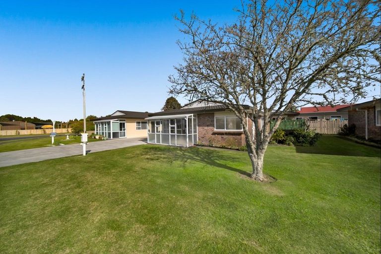 Photo of property in 77 Ariel Street, Stratford, 4332