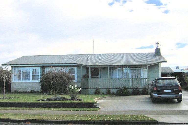 Photo of property in 74 Alexander Avenue, Onekawa, Napier, 4110