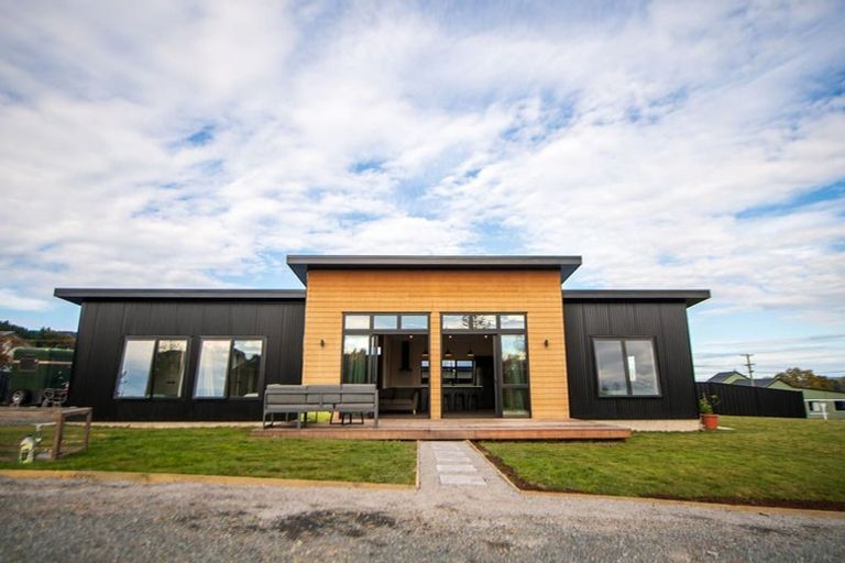 Photo of property in 86 Eddystone Street, Kaitangata, 9210