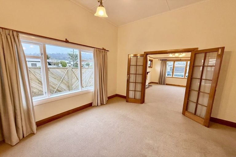 Photo of property in 48 Bristol Square, Hutt Central, Lower Hutt, 5010