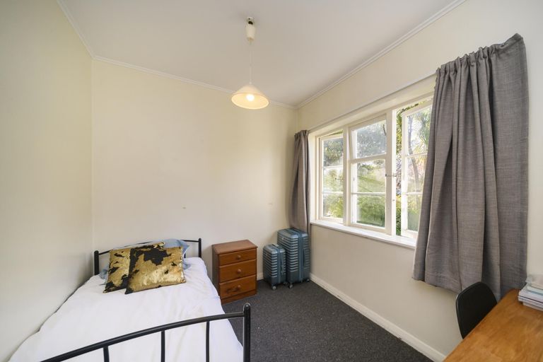 Photo of property in 3 Fairs Road, Milson, Palmerston North, 4414