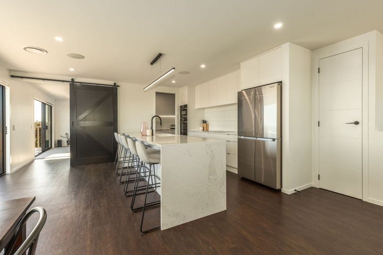 Photo of property in 94 Kotare Street, Waikanae, 5036