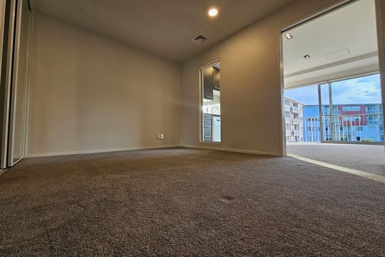 Photo of property in Shoal Haven Apartments, 305c/130 Anzac Street, Takapuna, Auckland, 0622